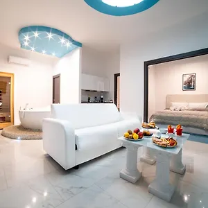 Appart hôtel Tiffany & Babylon Luxury, Naples