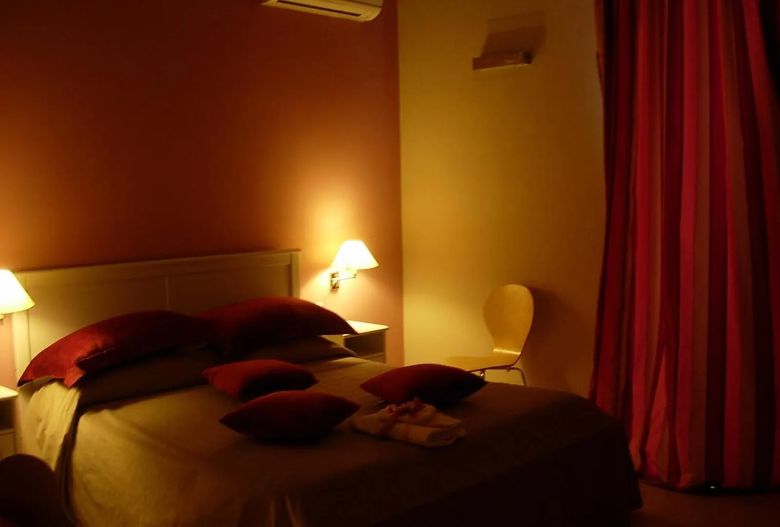 Bed & Breakfast R&B Mezzocannone Naples